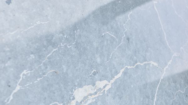 5 conseils pour sélectionner le coloris idéal de granulat de marbre extérieur